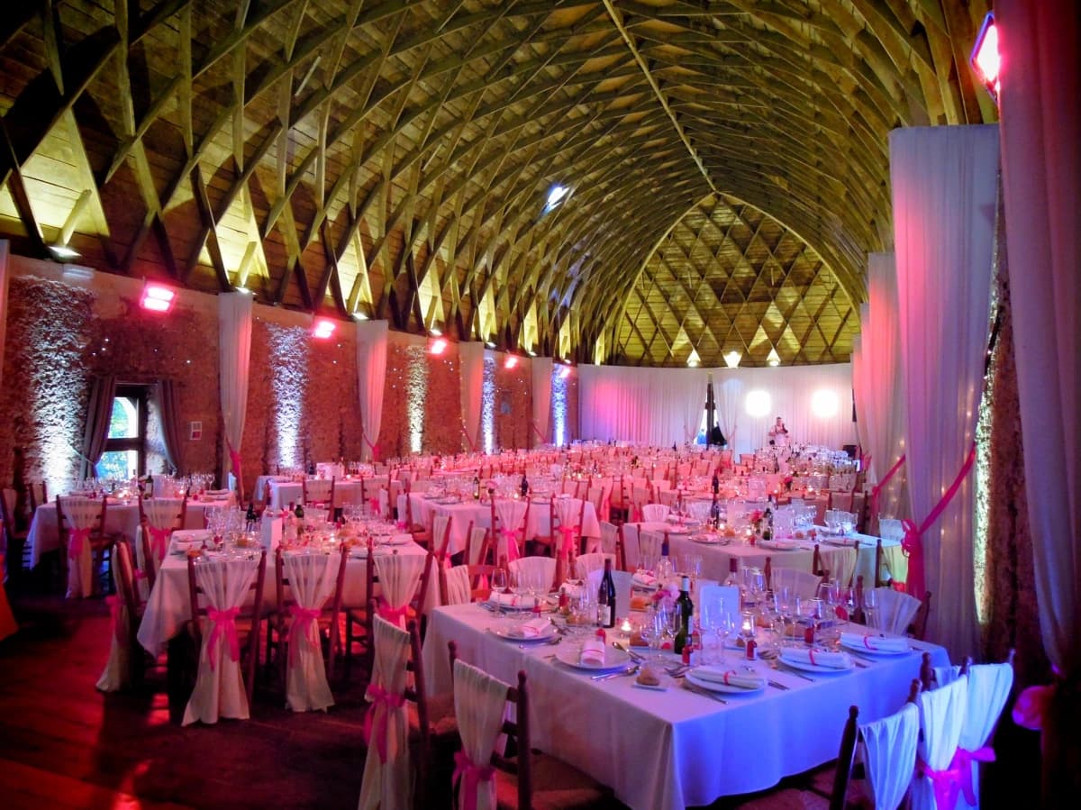 décoration lumineuse intérieure pour votre mariage